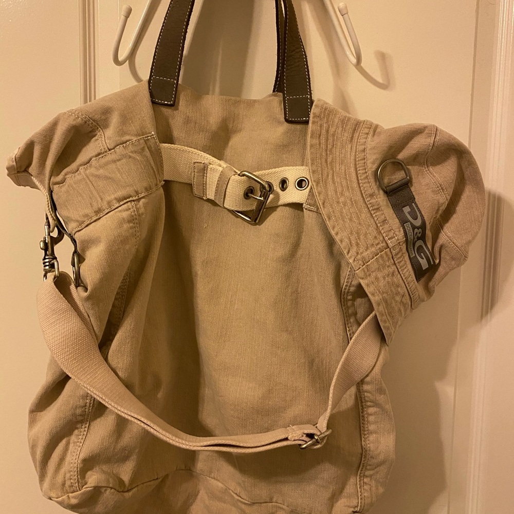 Gorgeous Dolce & Gabbana Bag and Hat Set